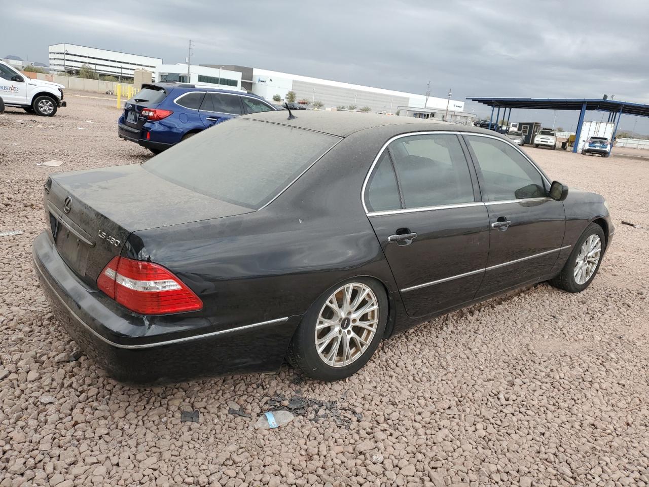 2004 Lexus LS - Image 3