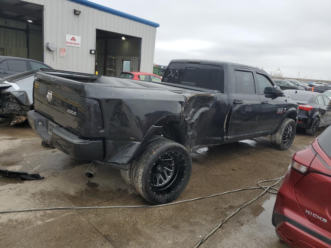 2018 RAM 3500 - Image 3