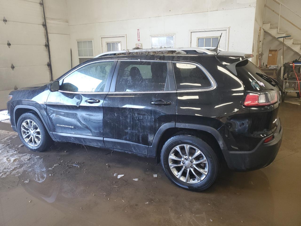 2021 Jeep Grand Cherokee - Image 2