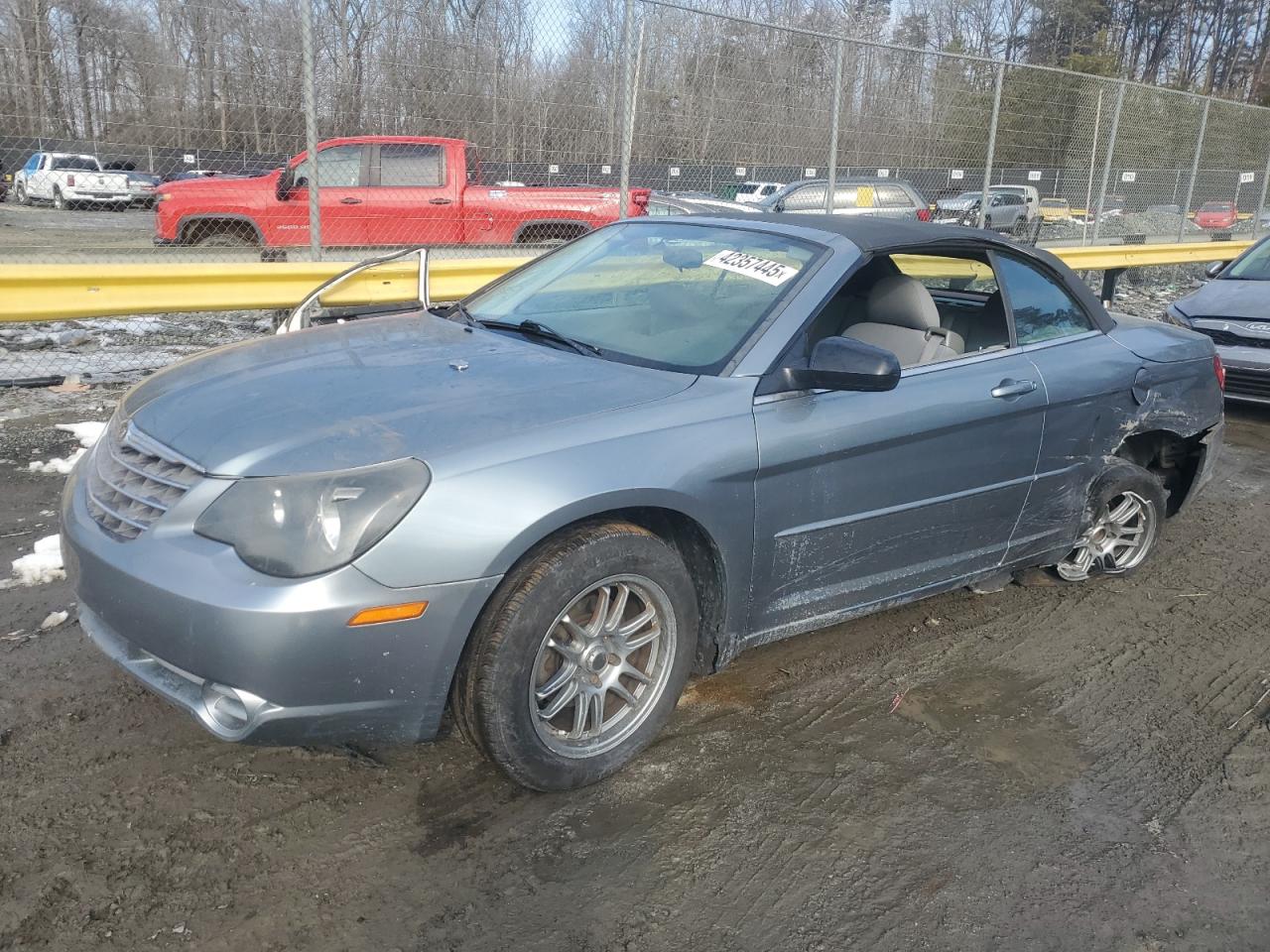 2008 Chrysler Sebring - Image 1