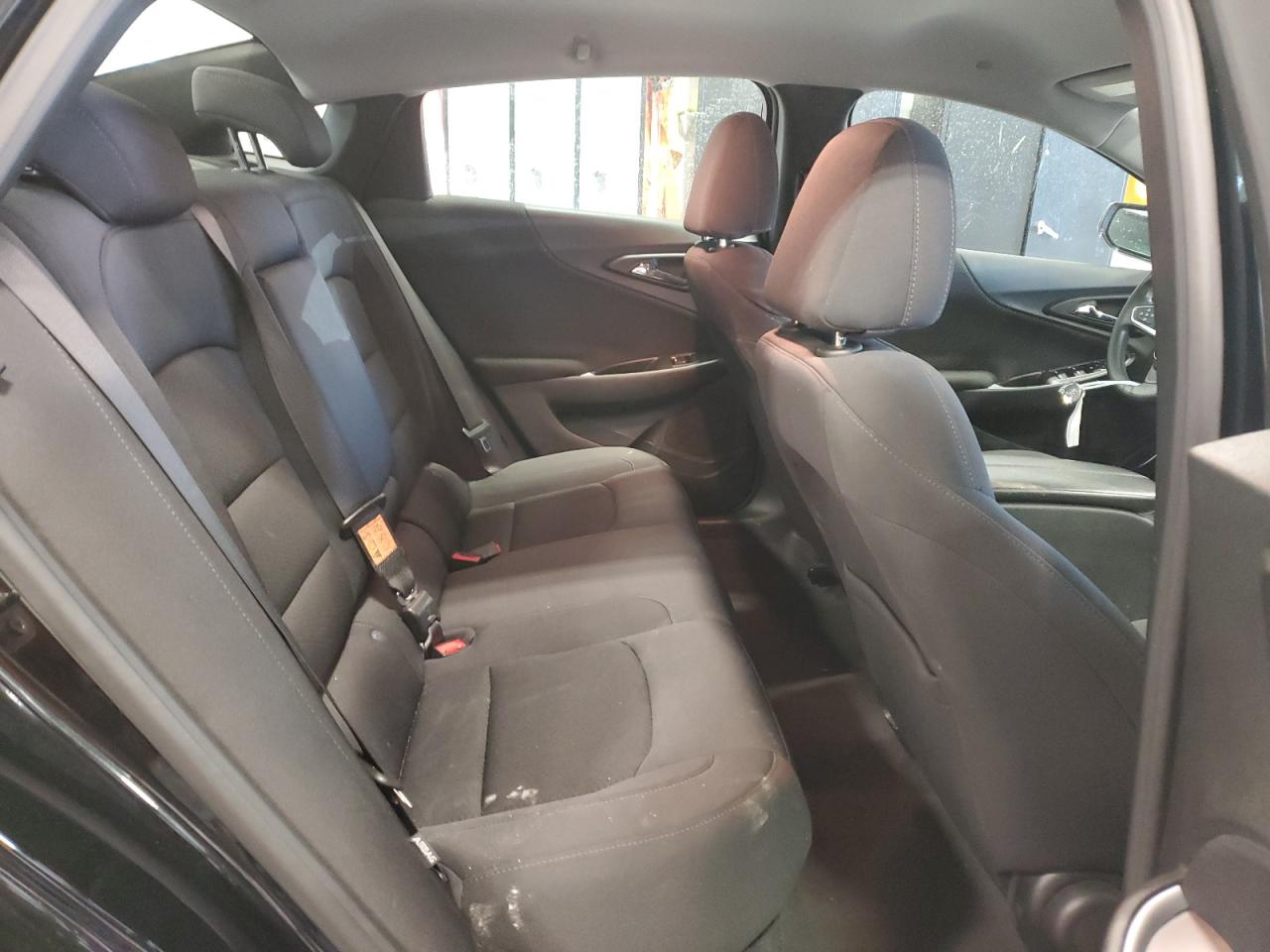 2023 Chevrolet Malibu - Image 10