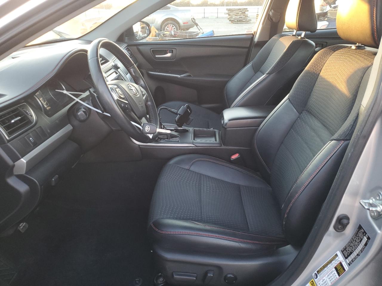 2015 Toyota Camry - Image 7