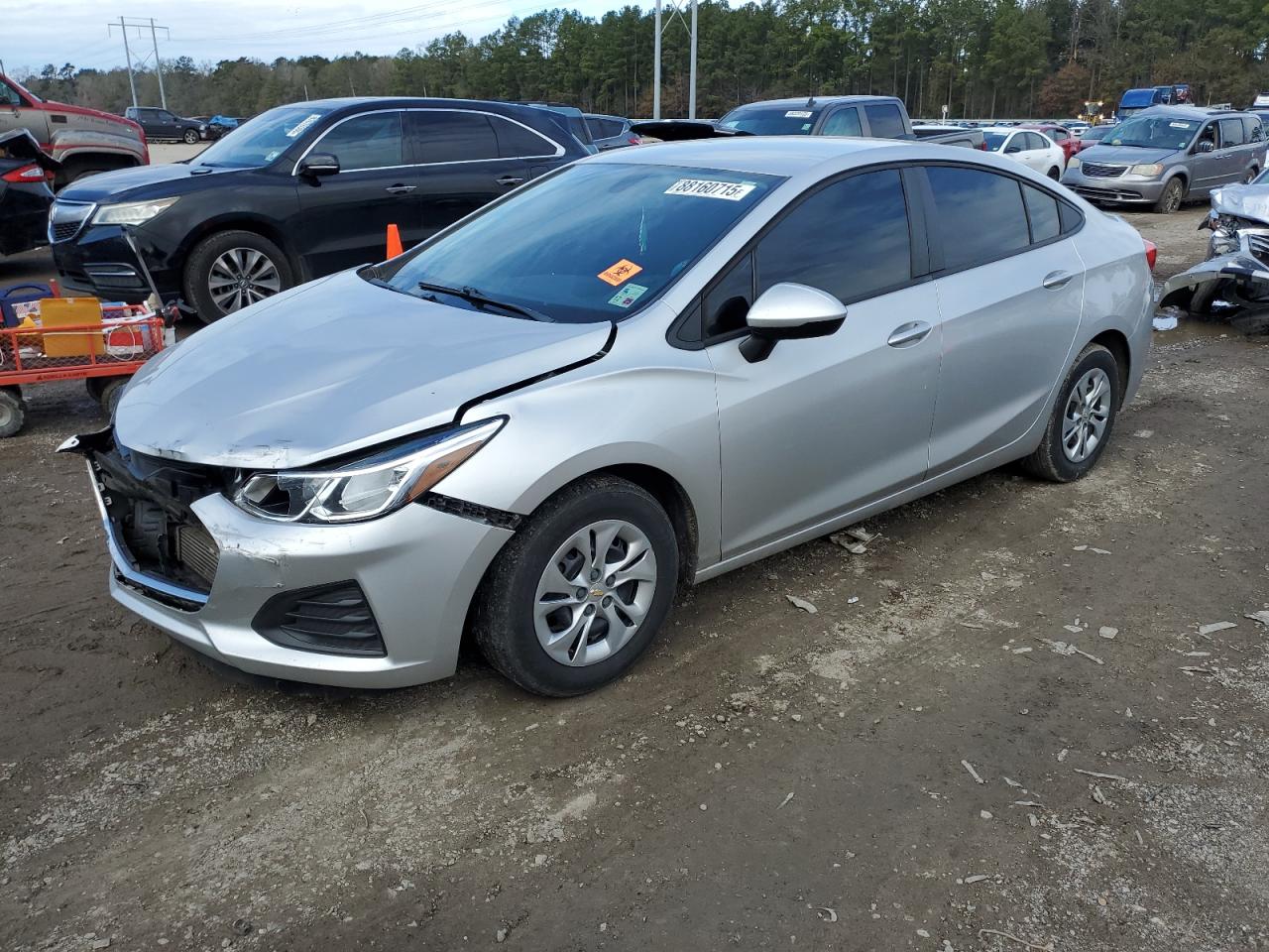 2019 Chevrolet Cruze - Image 1