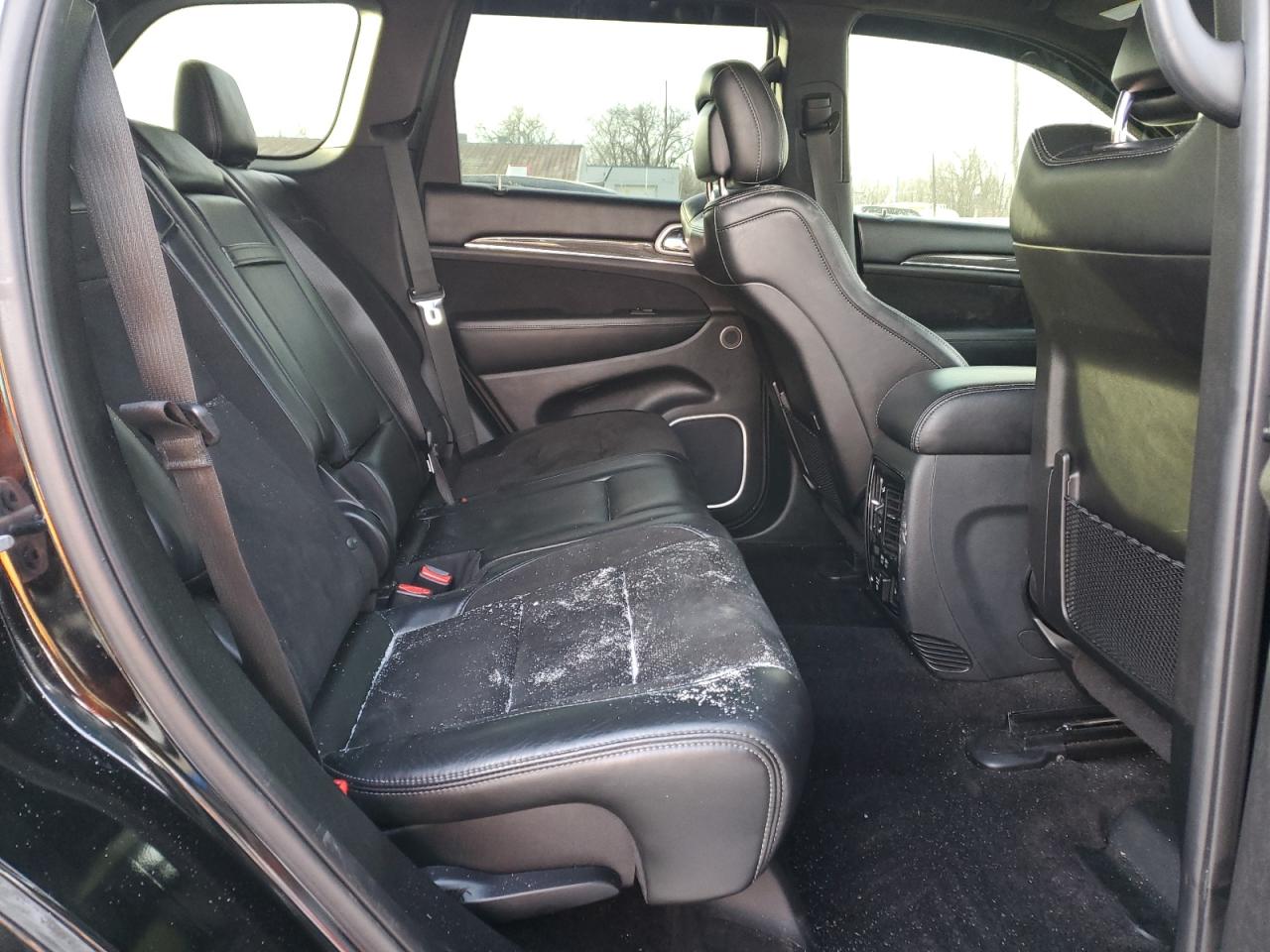 2018 Jeep Grand Cherokee - Image 11