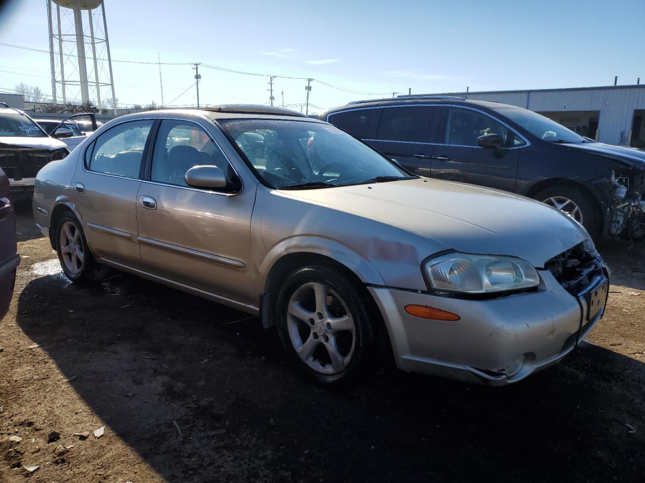 2000 Nissan Maxima - Image 4