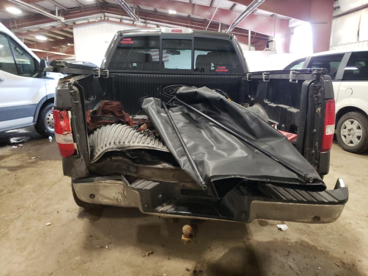 2005 Ford F-150 - Image 6
