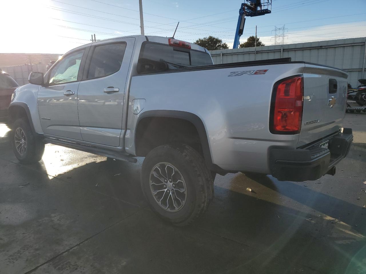 2018 Chevrolet Colorado - Image 2
