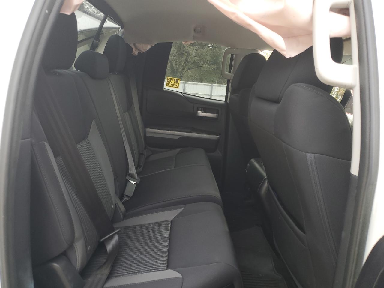 2016 Toyota Tundra - Image 10