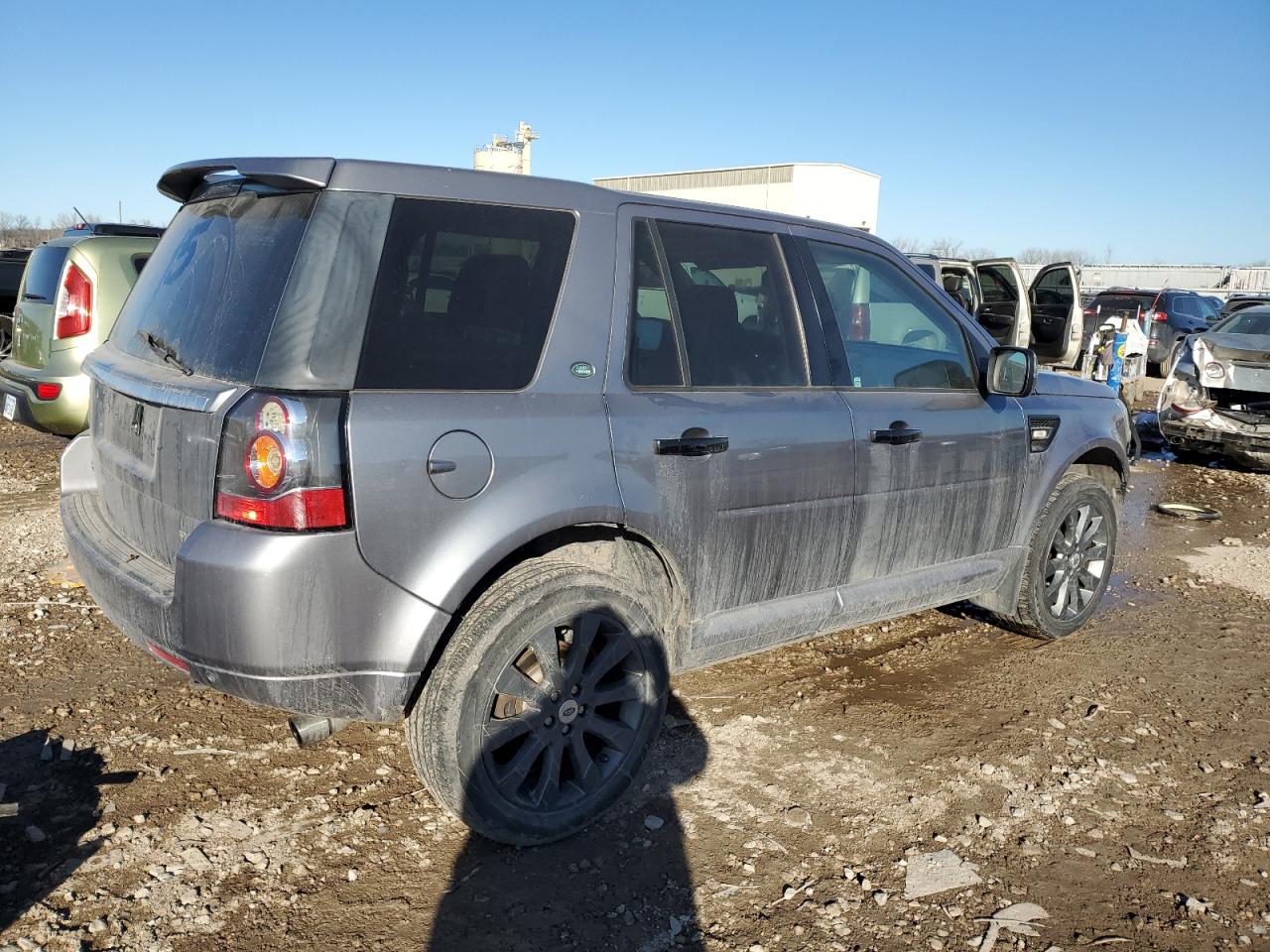 2013 Land Rover LR2 - Image 3