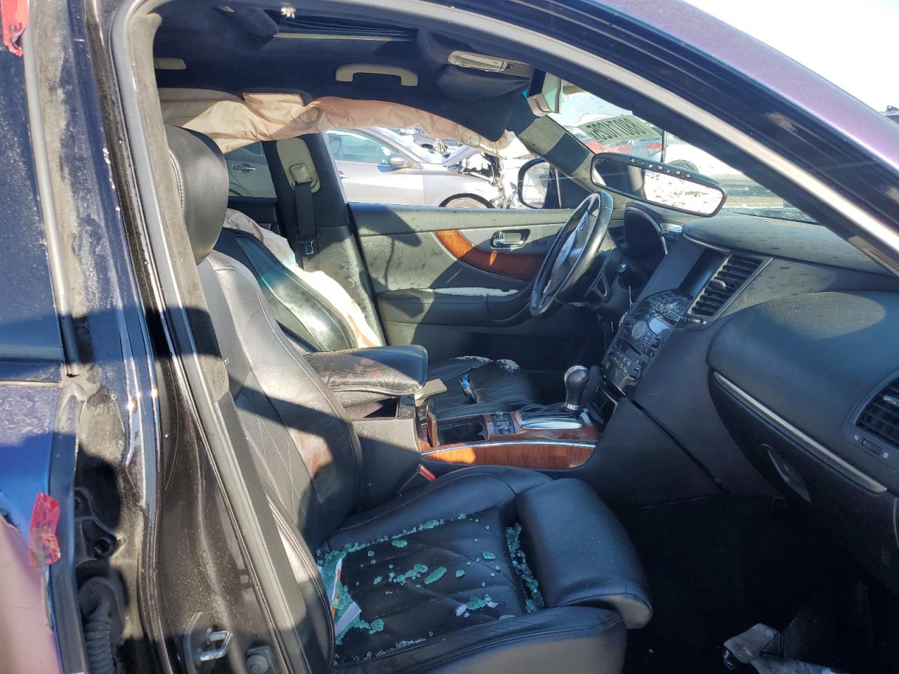 2011 Infiniti FX - Image 7