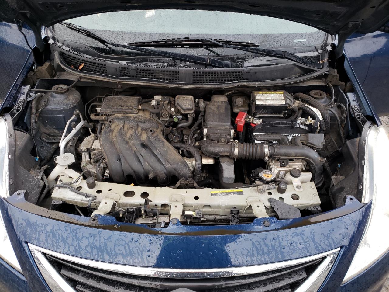 2013 Nissan Versa - Image 12