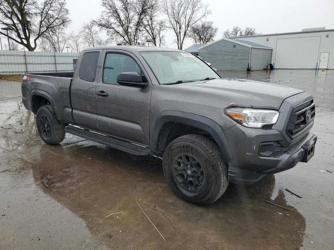 2020 Toyota Tacoma - Image 4