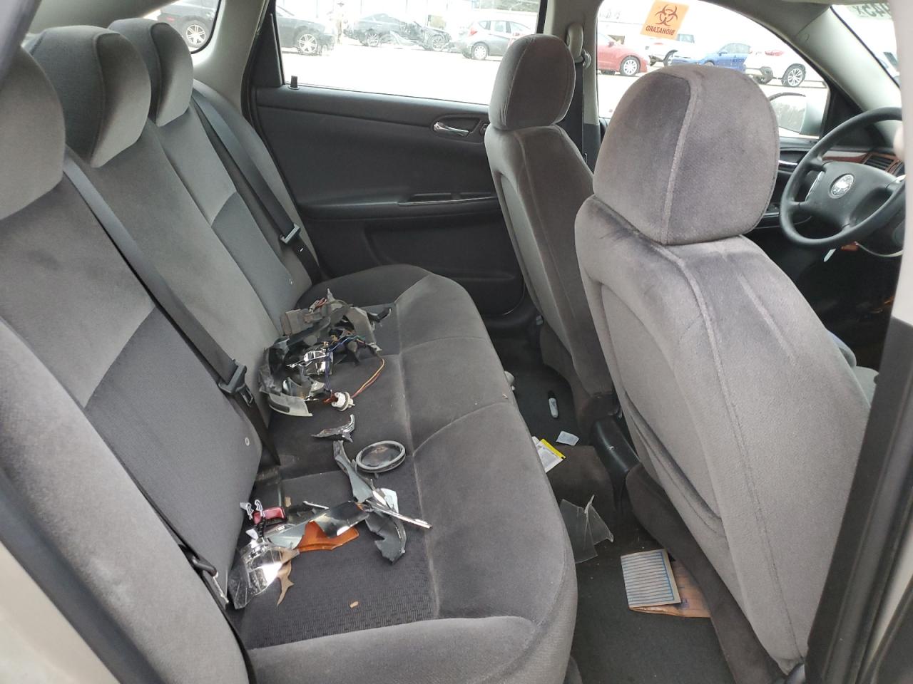 2007 Chevrolet Impala - Image 10