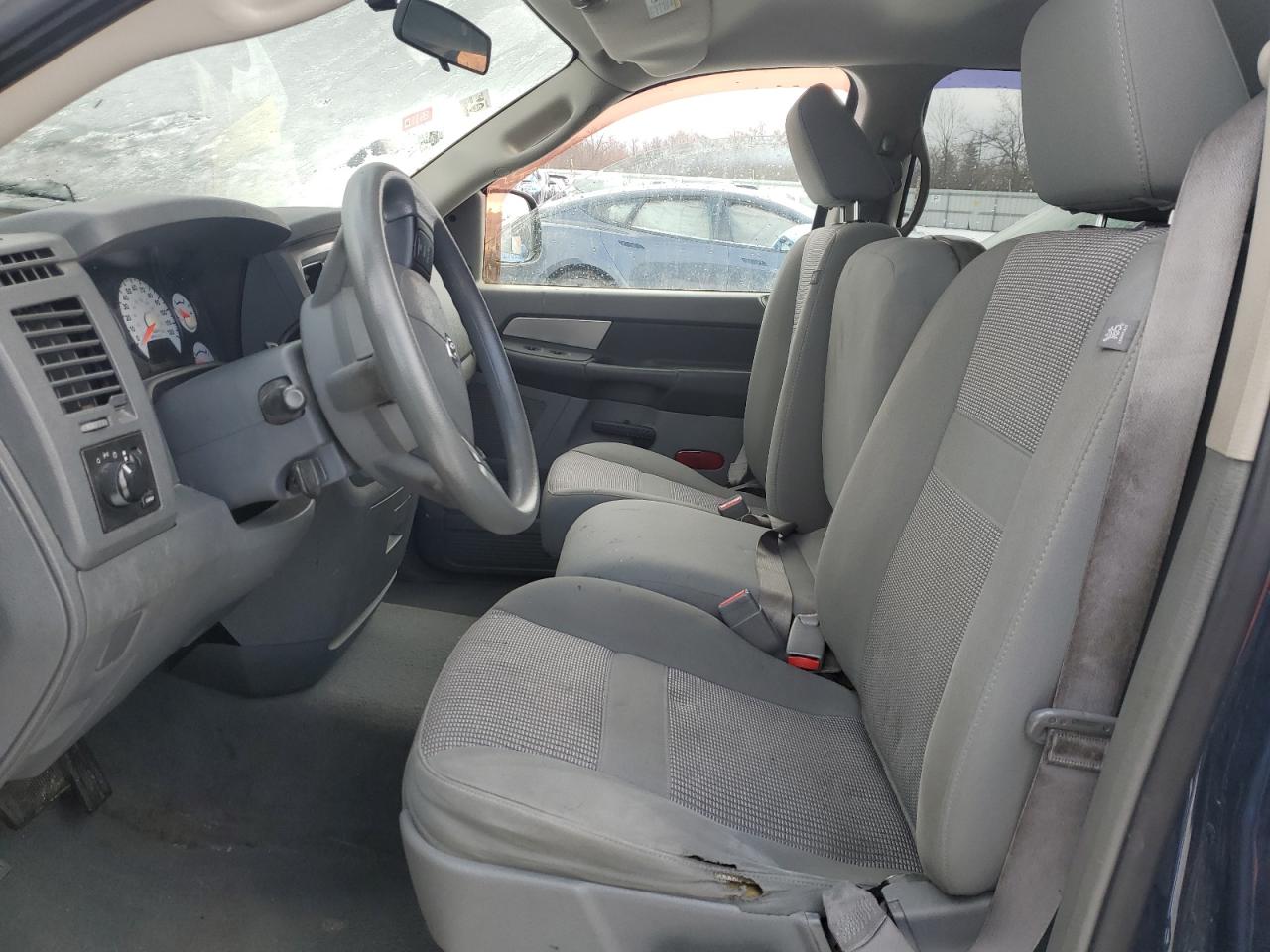 2007 Dodge RAM - Image 7
