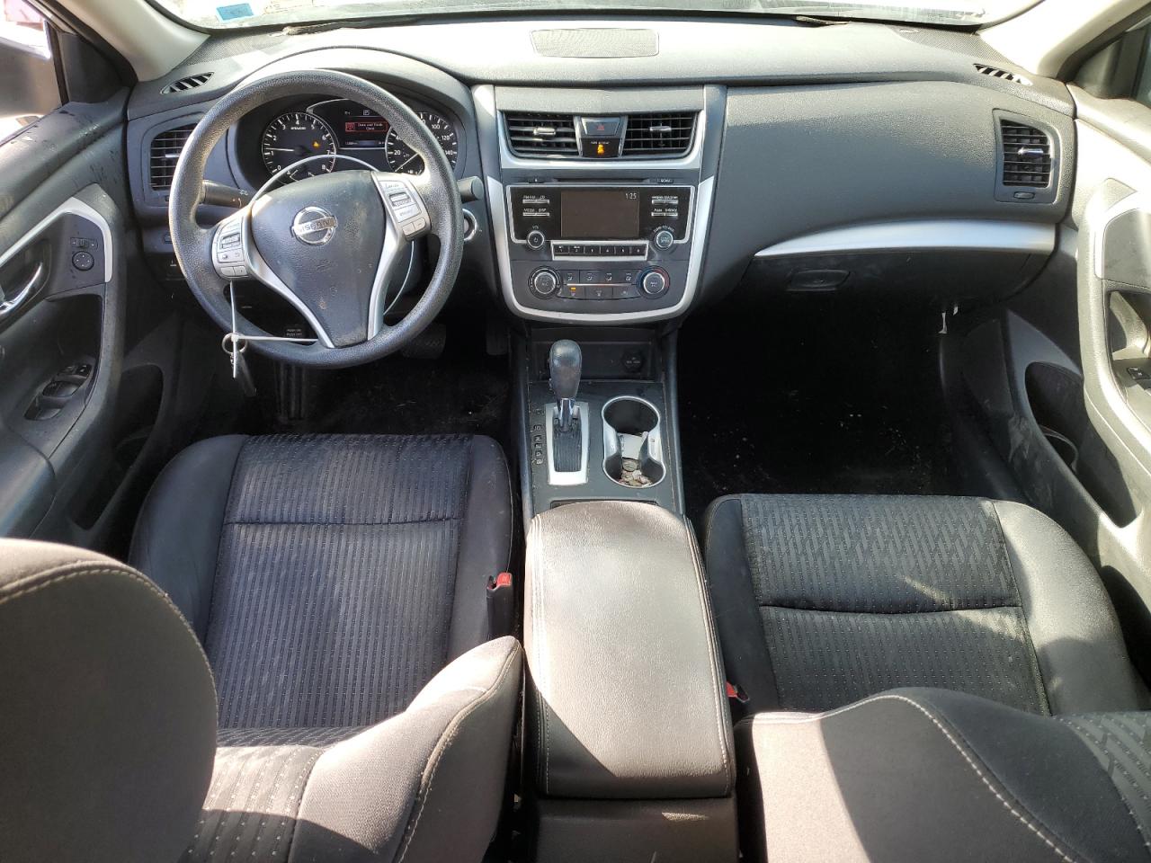 2016 Nissan Altima - Image 8