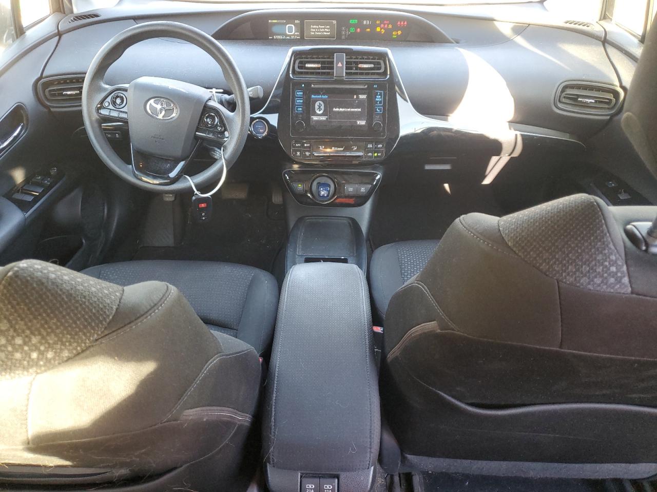 2019 Toyota Prius - Image 8