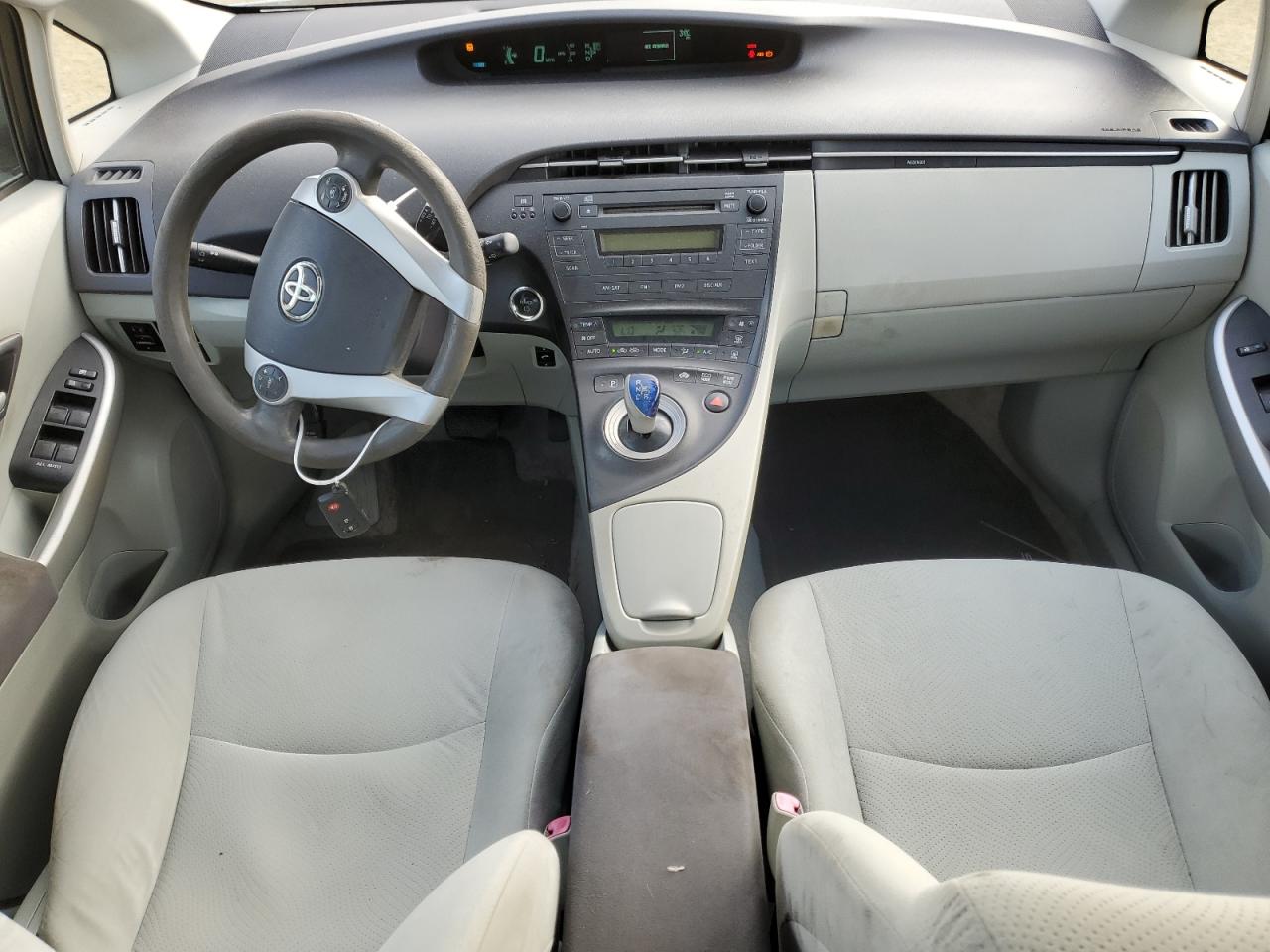 2010 Toyota Prius - Image 8