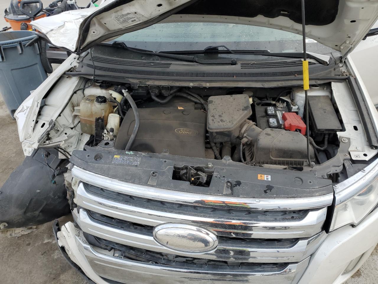 2014 Ford Edge - Image 13