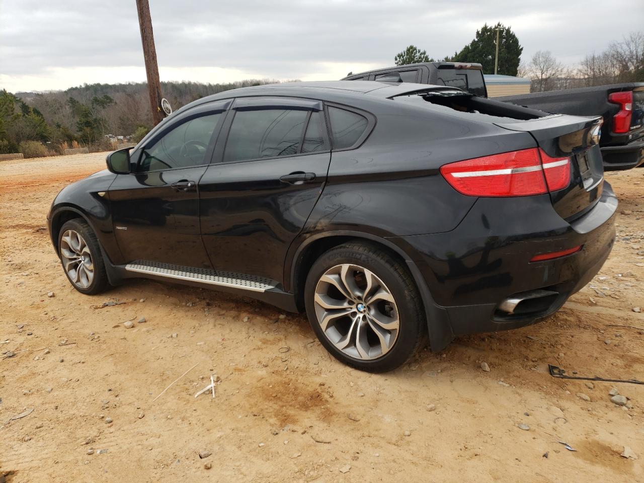 2012 BMW X6 - Image 2