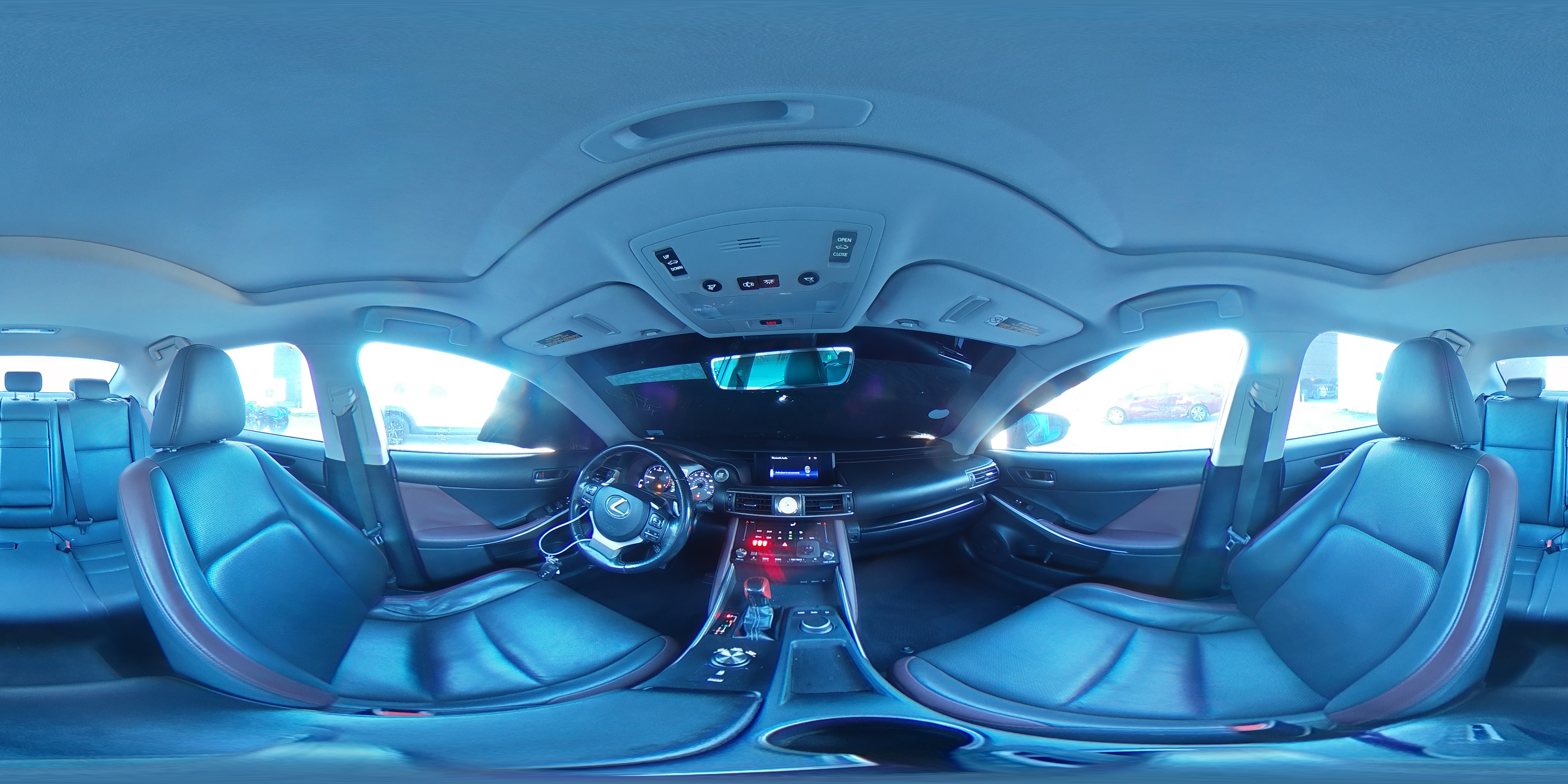 2018 Lexus IS - Image 14