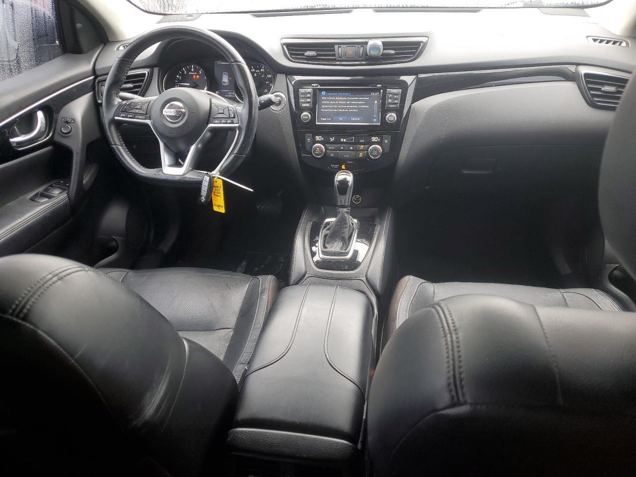 2018 Nissan Rogue - Image 8