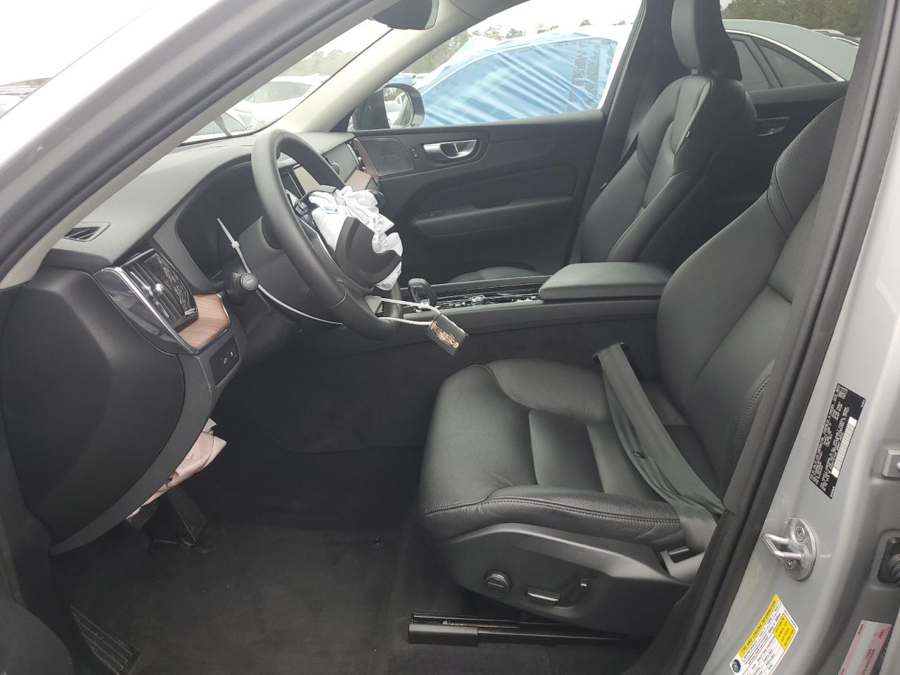 2024 Volvo Xc60 Plus VIN: YV4H60DL6R1744521 Lot: 85763894