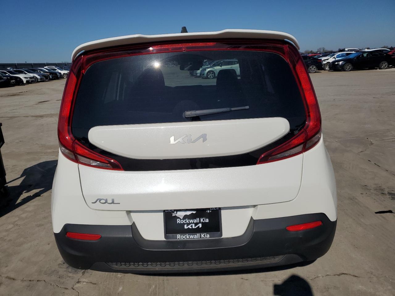 2022 Kia Soul - Image 6