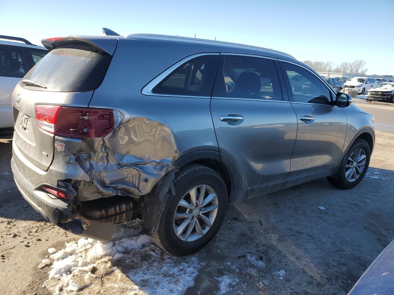 2017 Kia Sorento - Image 3