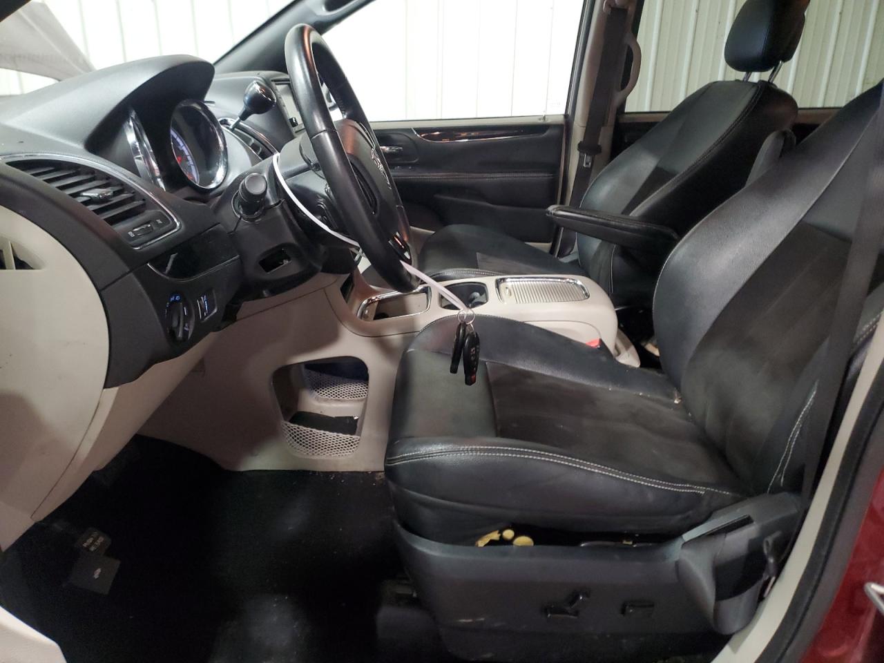 2020 Dodge Caravan - Image 7