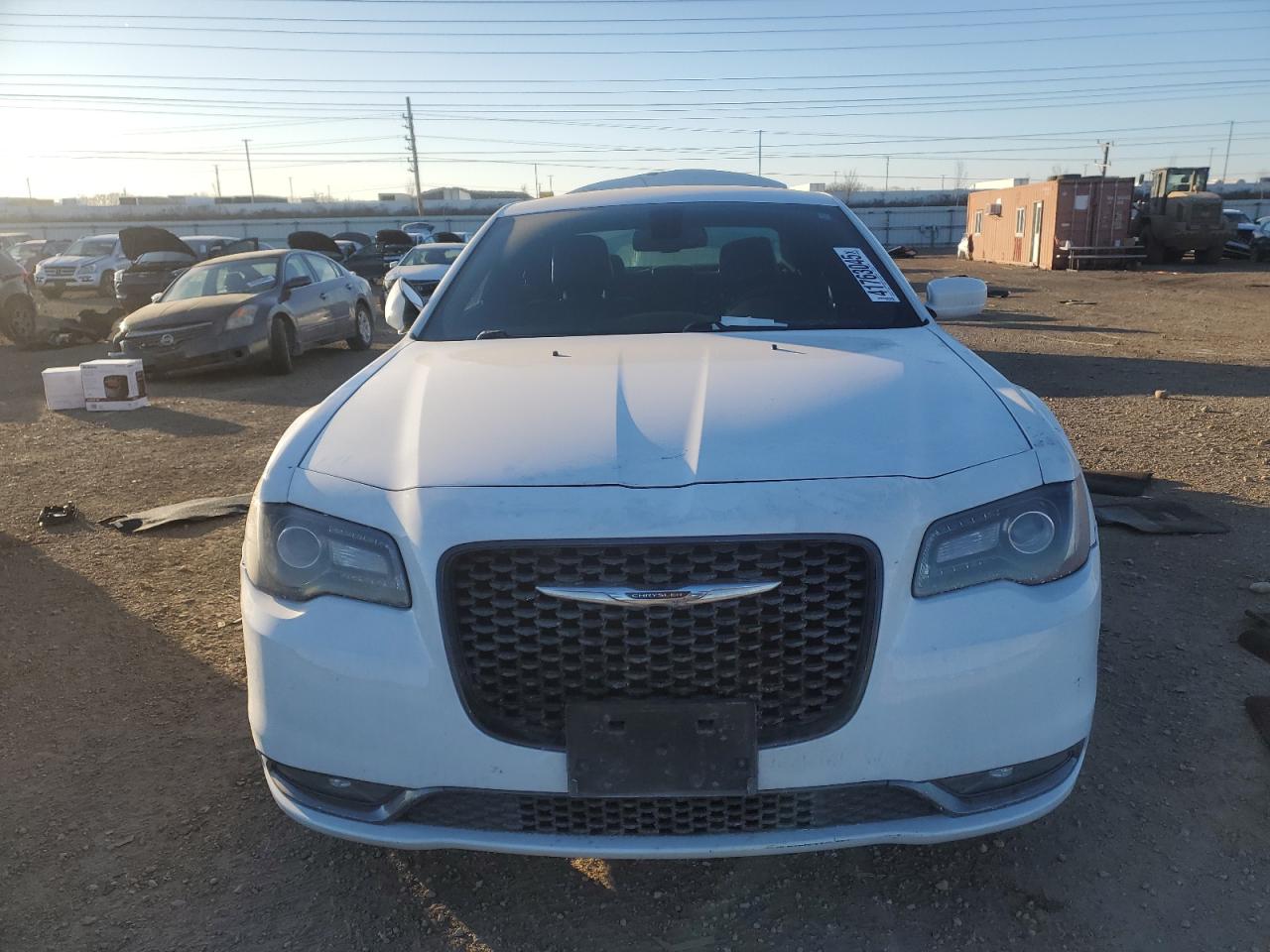 2015 Chrysler 300 - Image 5