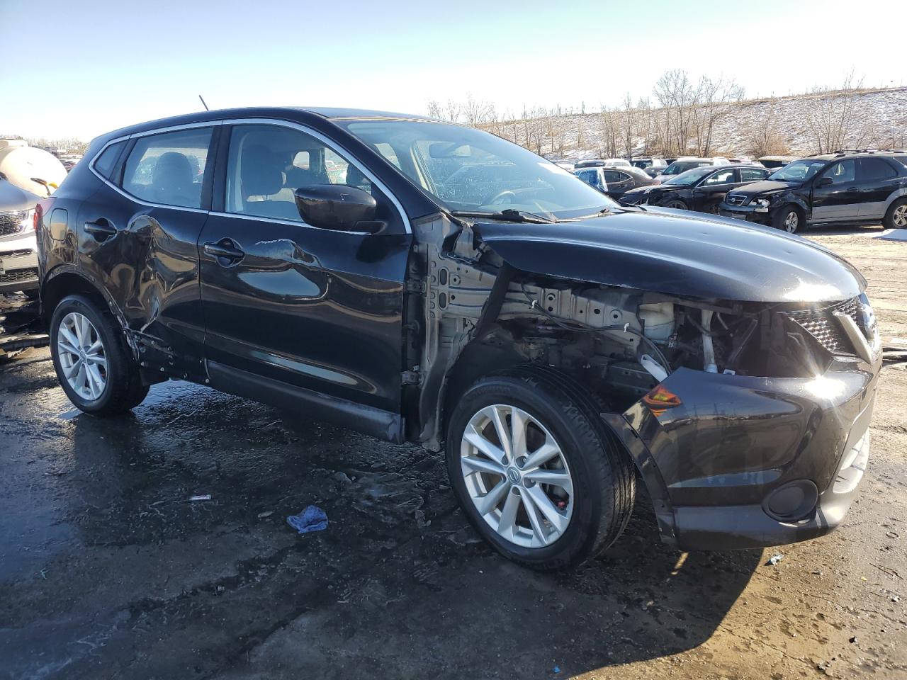 2018 Nissan Rogue - Image 4