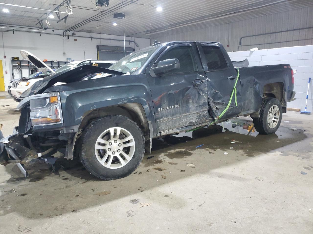 1GCVKREC5HZ180817 CHEVROLET ALL Models 2017