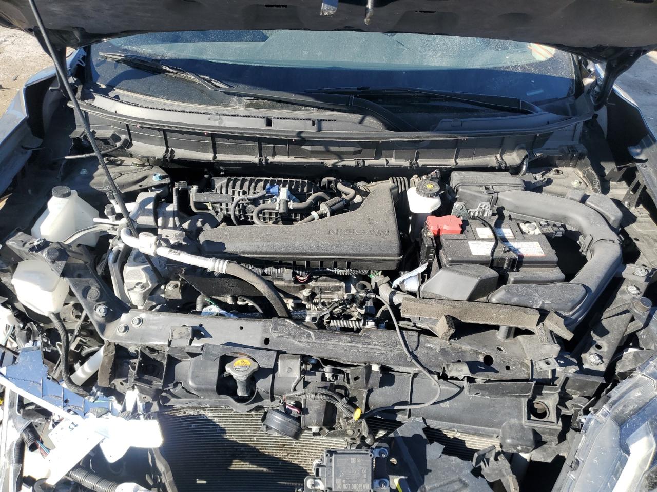 2020 Nissan Rogue - Image 12