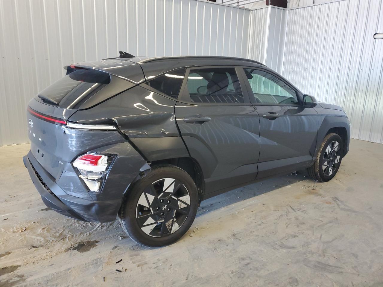 2024 Hyundai Kona - Image 3
