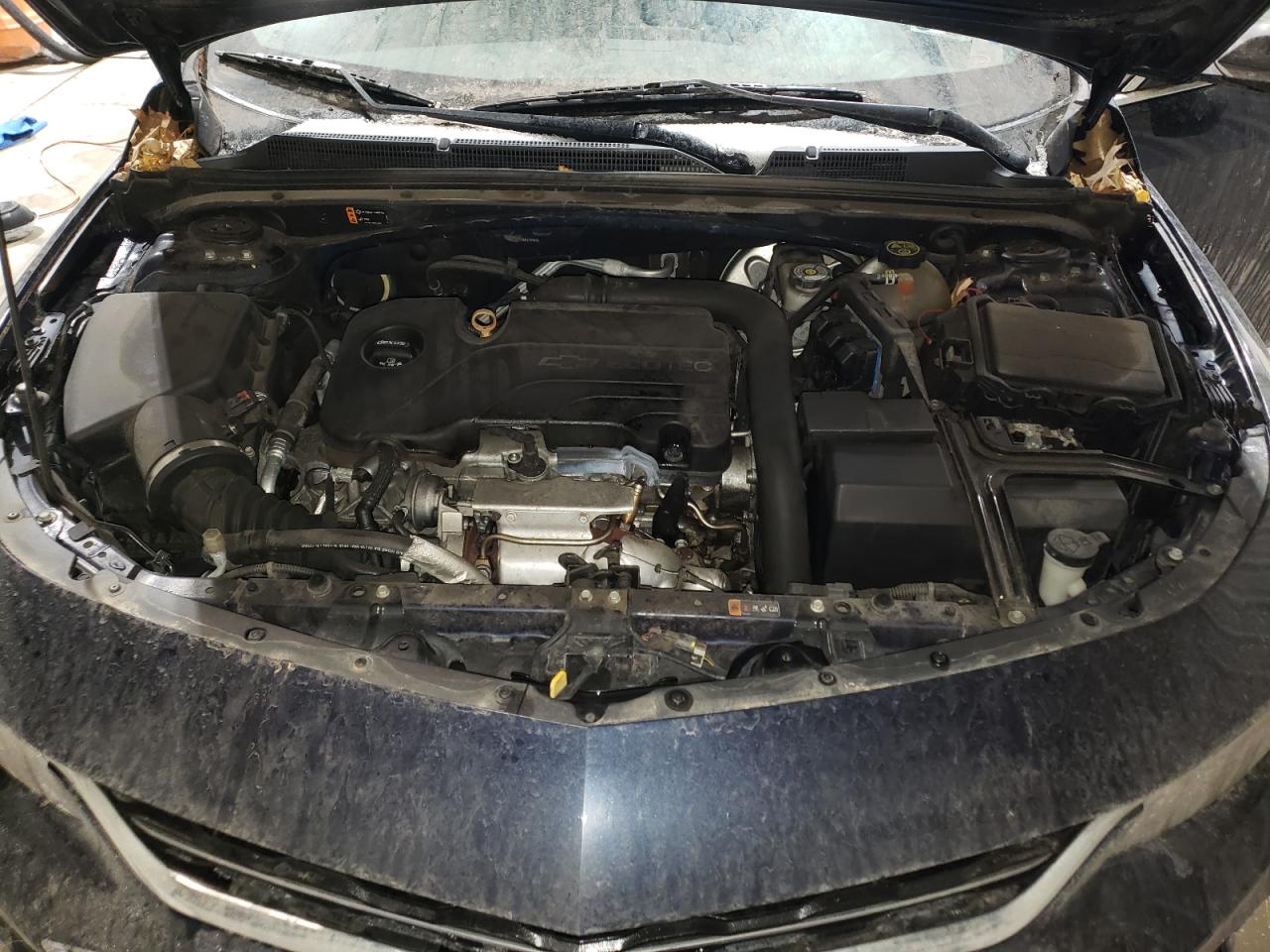 2017 Chevrolet Malibu - Image 11