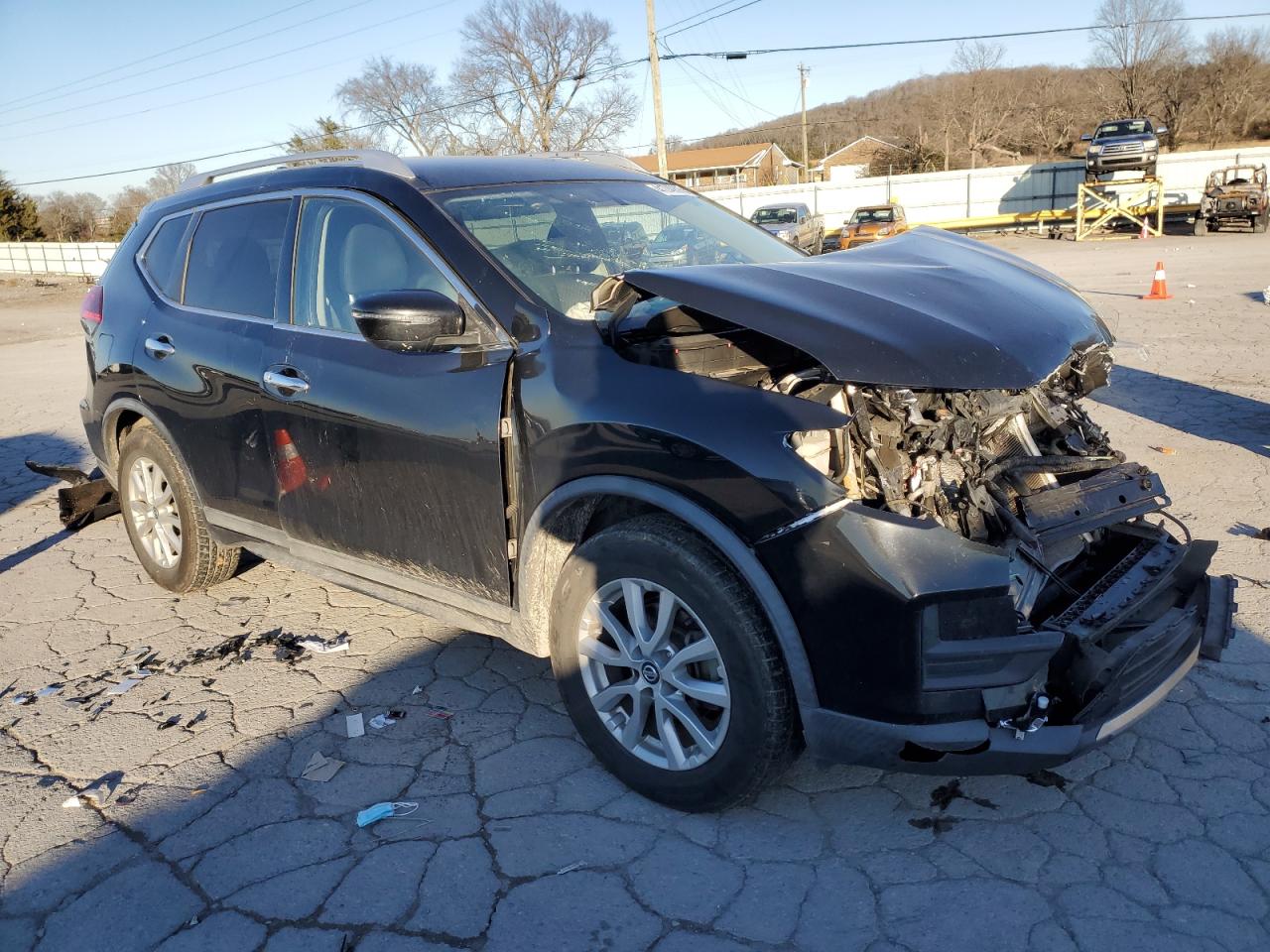 2018 Nissan Rogue - Image 4