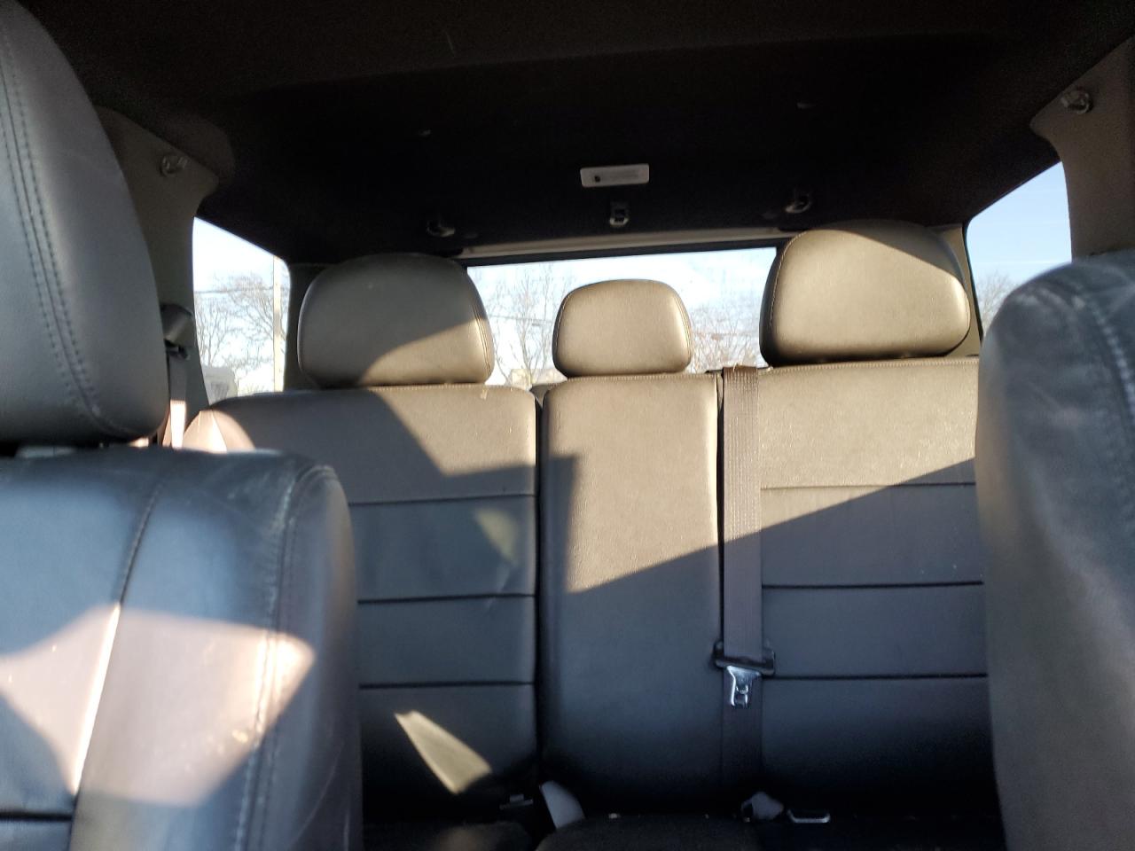 2011 Ford Escape - Image 10