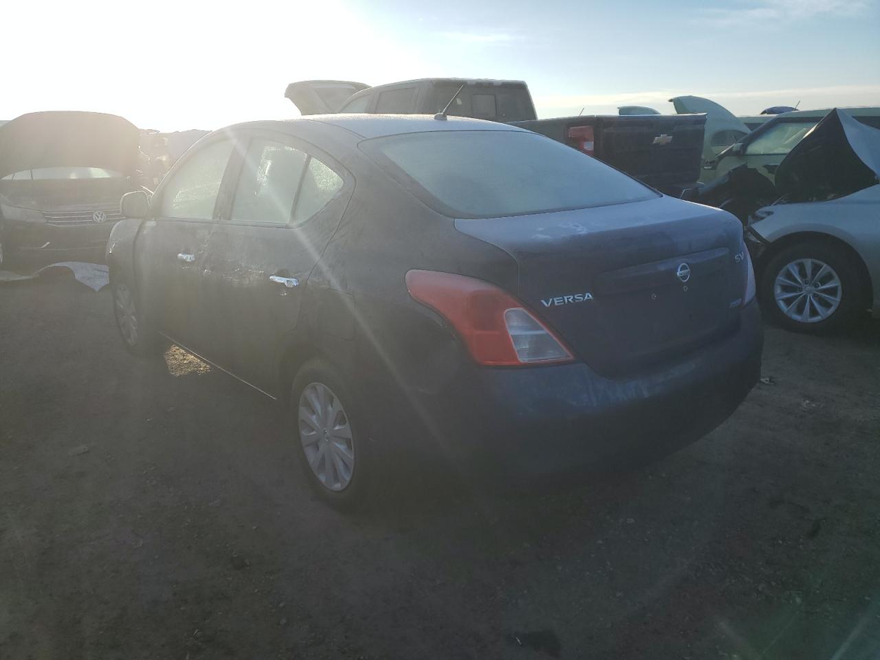 2012 Nissan Versa - Image 2