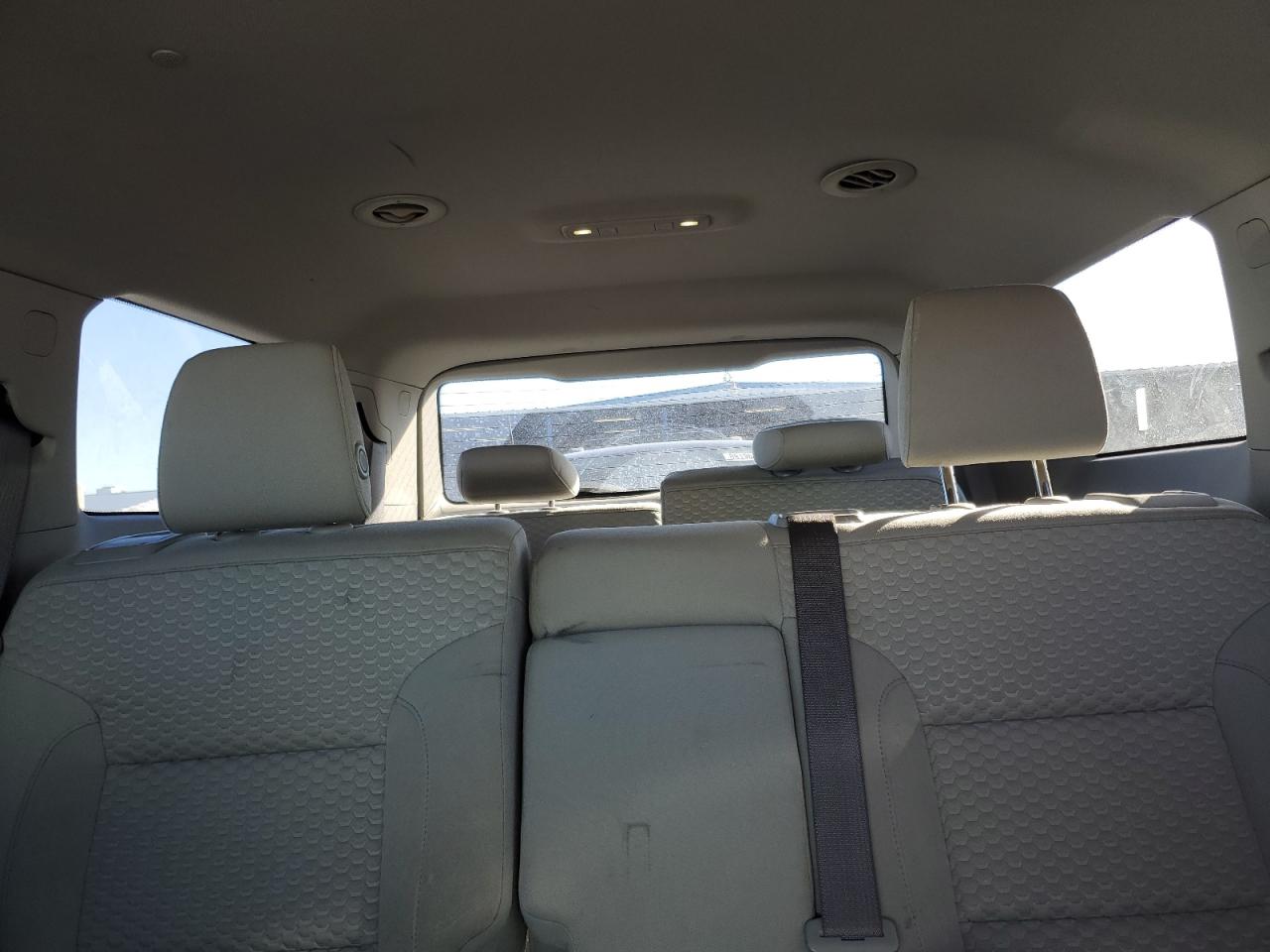 2017 GMC Acadia - Image 10
