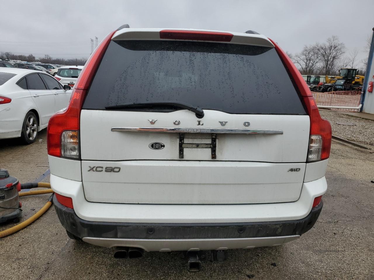 2011 Volvo XC90 - Image 6