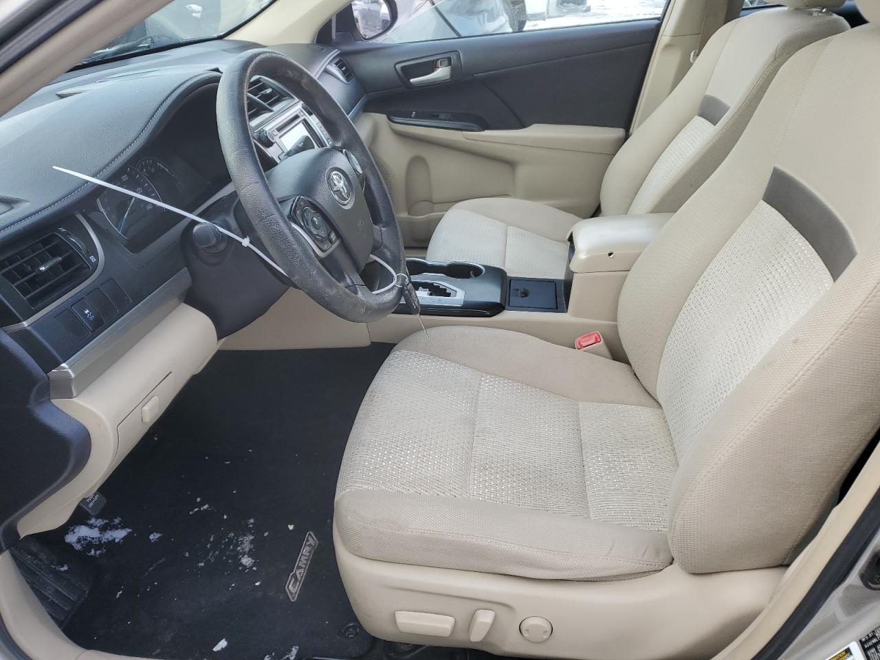 2014 Toyota Camry - Image 7