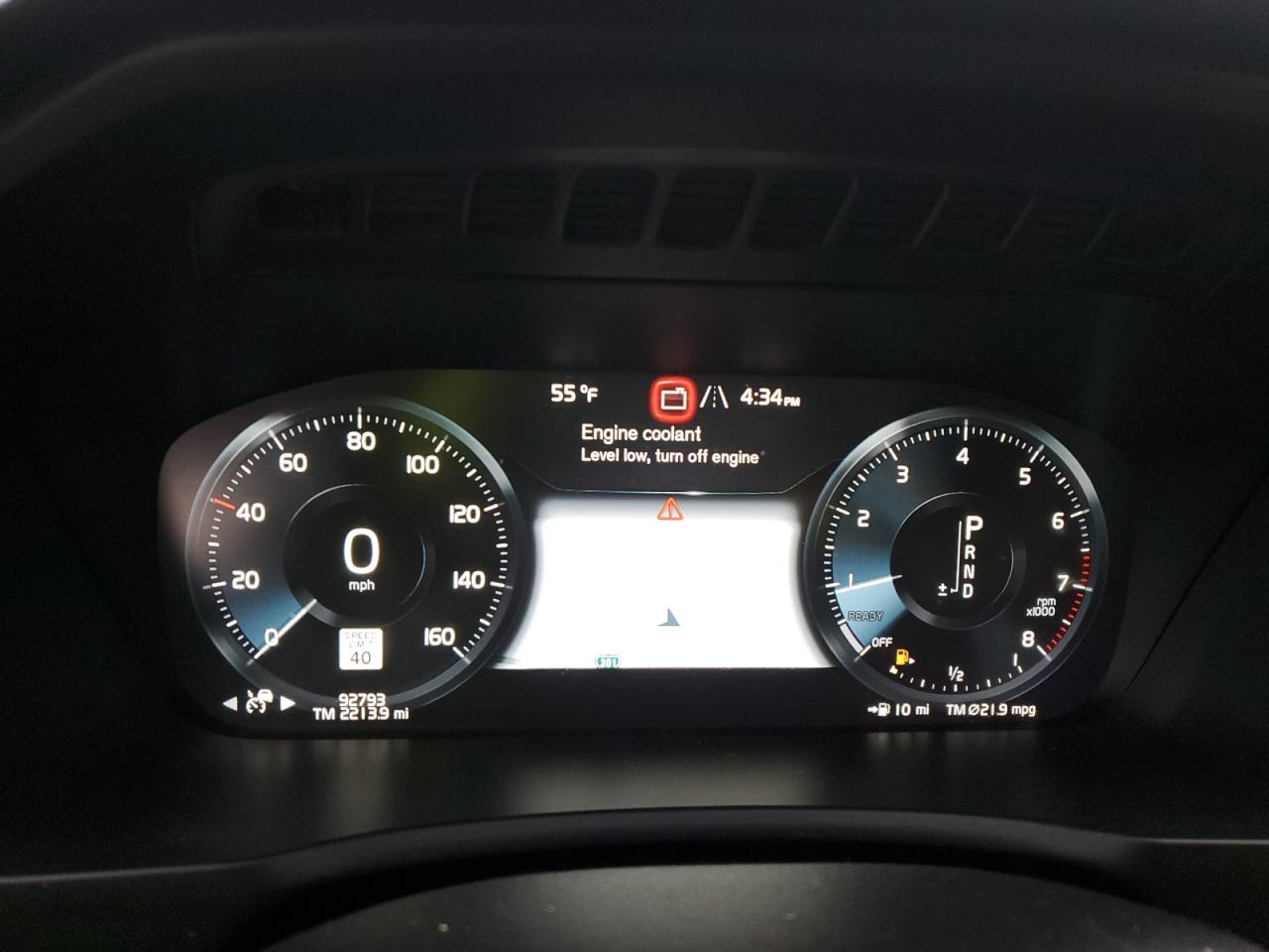 2017 Volvo XC90 - Image 9