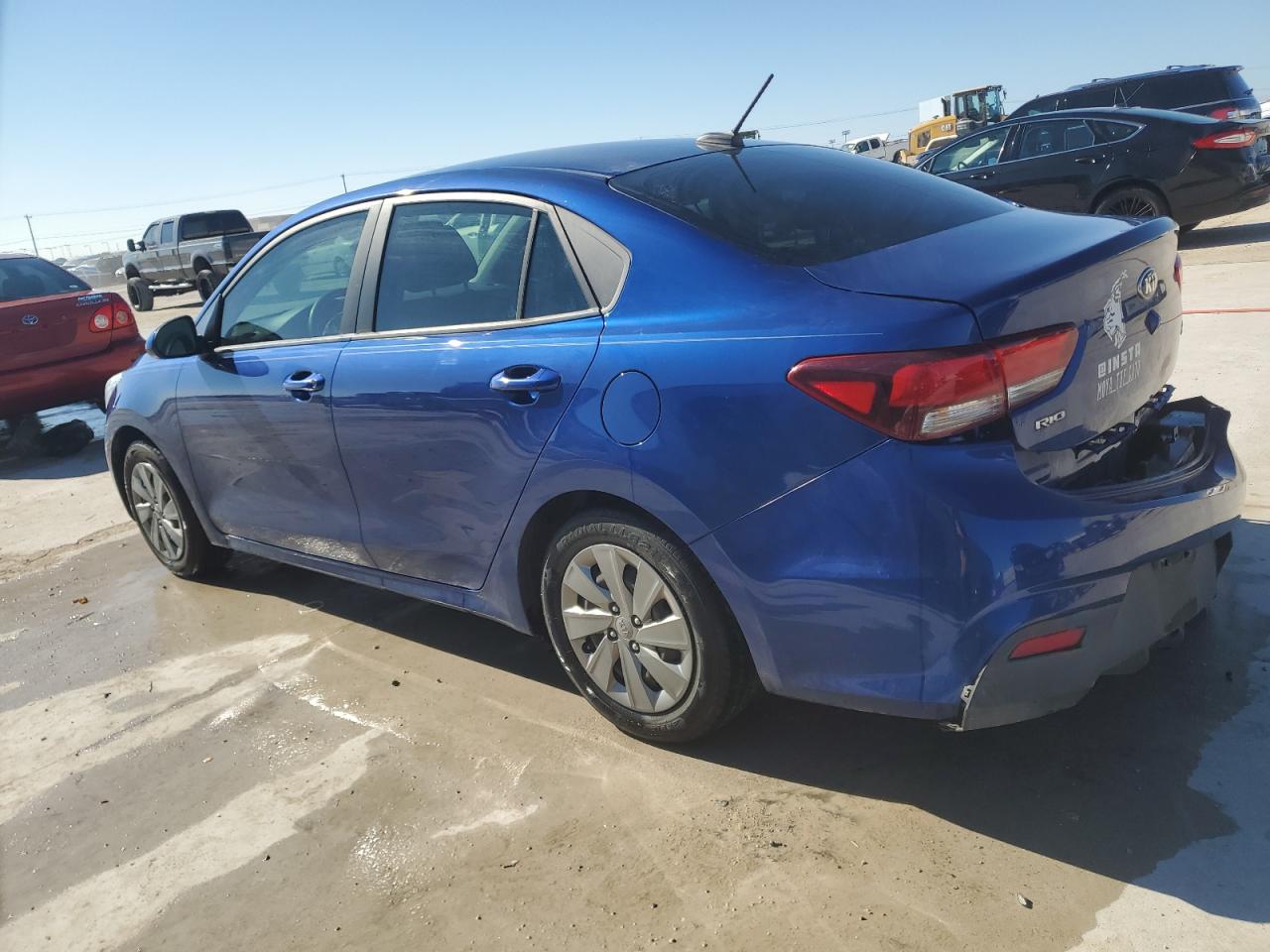 2020 Kia Rio - Image 2