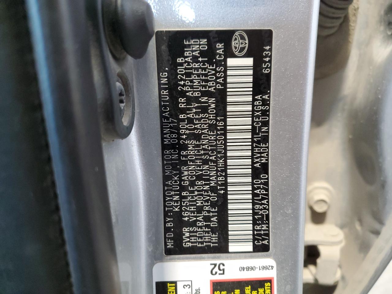 2018 Toyota Camry - Image 12