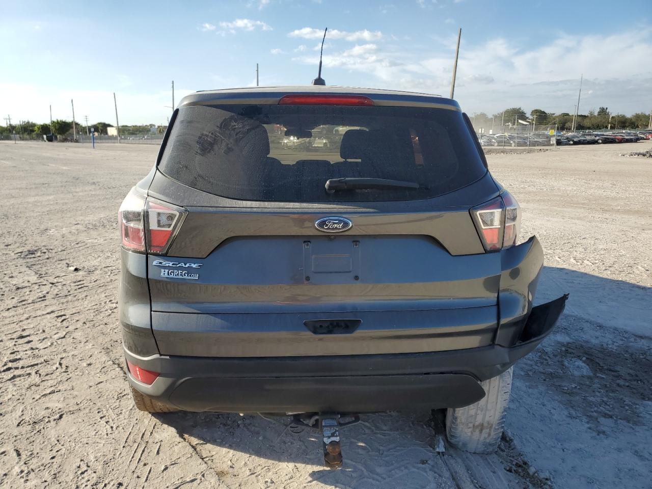 1FMCU0F73HUA58089 FORD ESCAPE 2017