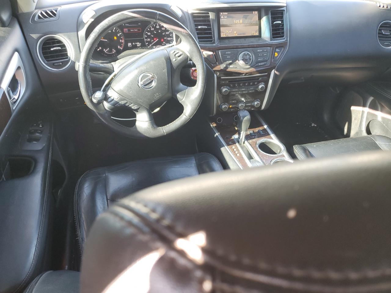 2014 Nissan Pathfinder - Image 8
