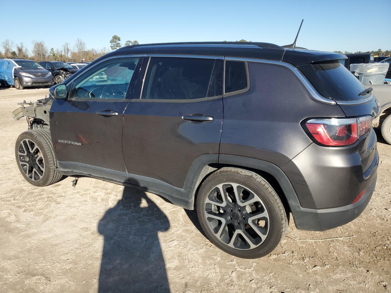 2019 Jeep Compass - Image 2