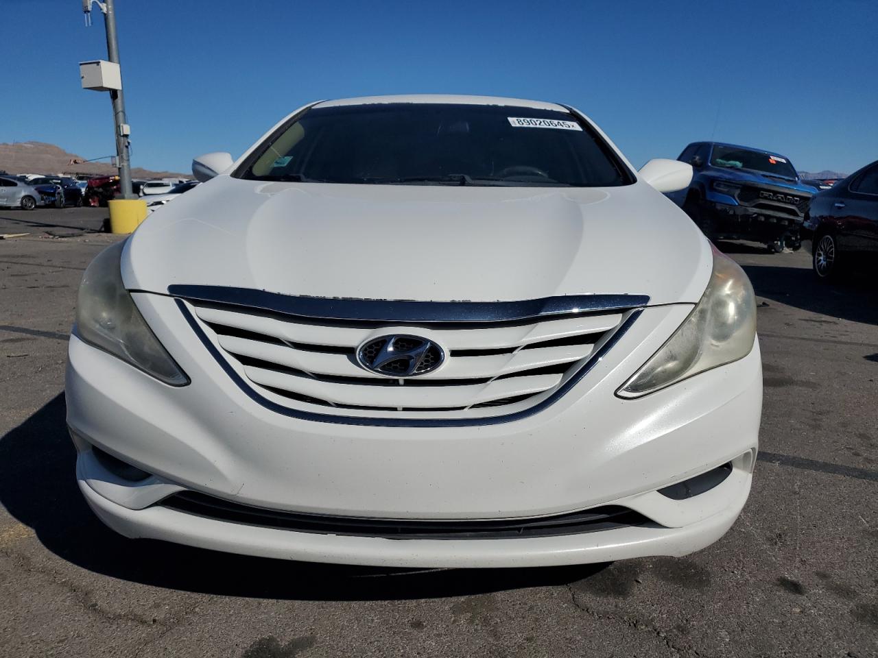 2011 Hyundai Sonata - Image 5