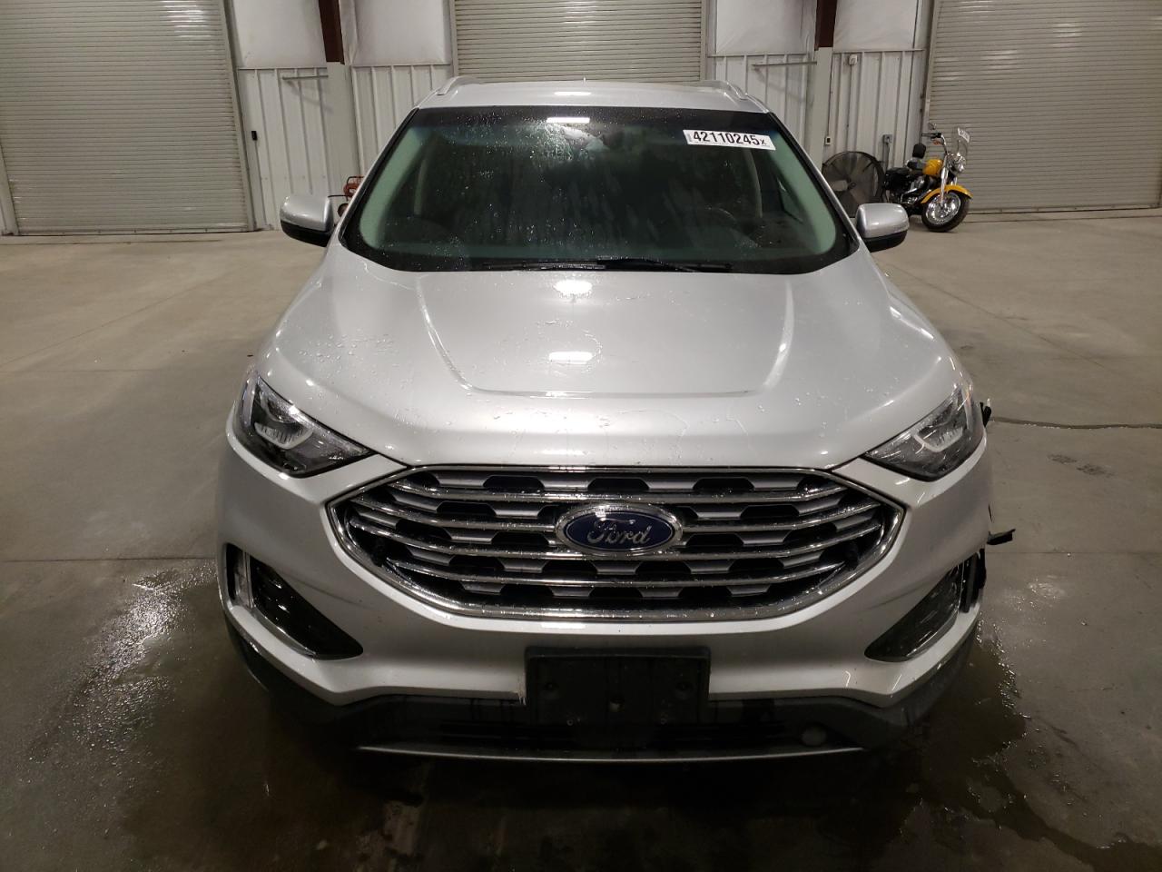 2019 Ford Edge - Image 5