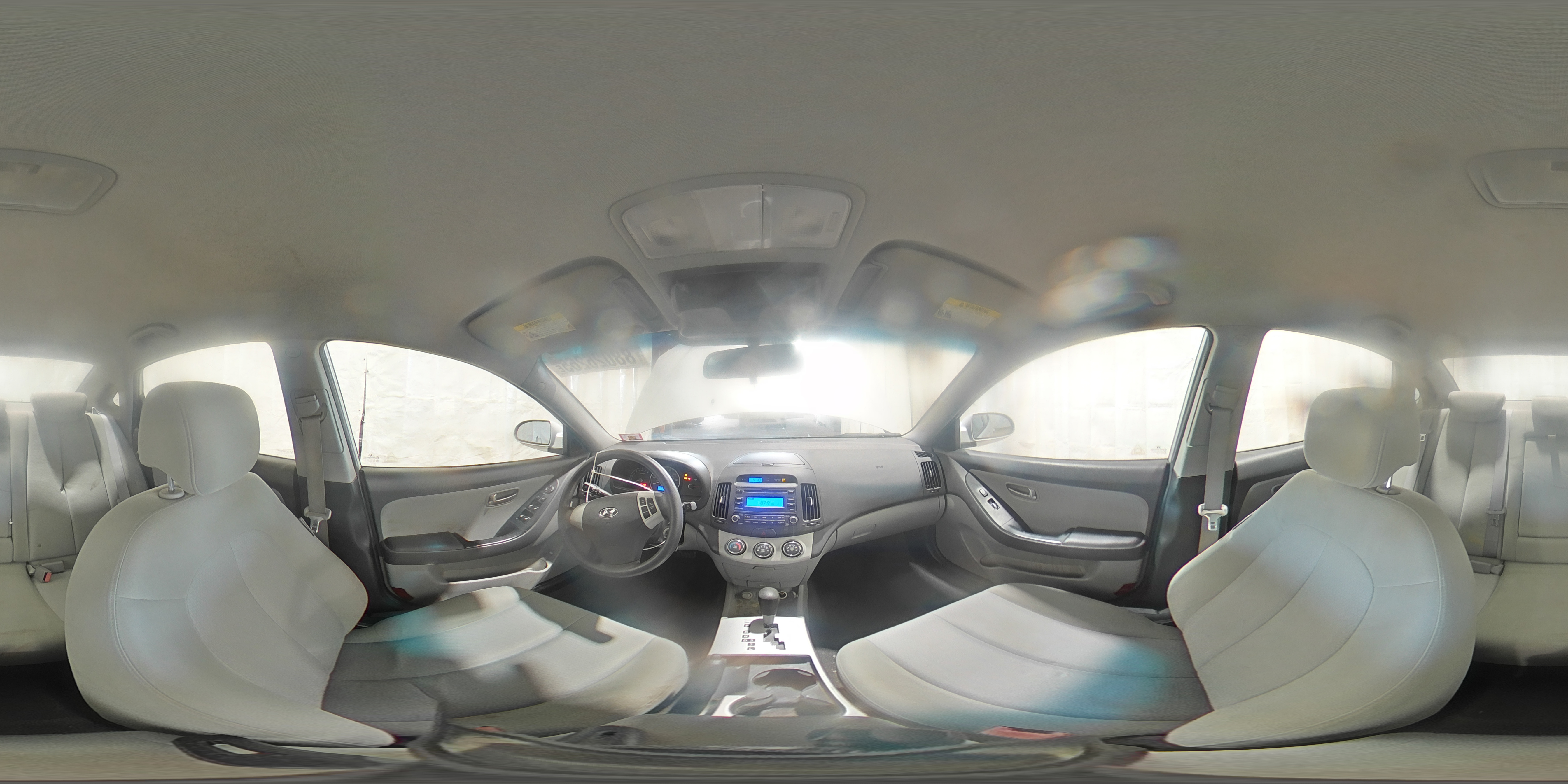 2009 Hyundai Elantra - Image 12